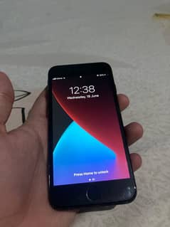 Apple iPhone 7 (PTA Approved - 128gb)