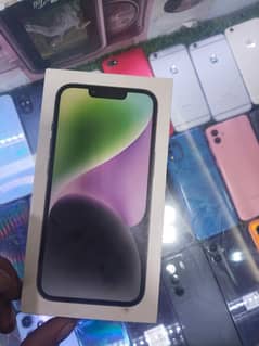14 i phone 10/10 lush condion