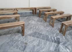 Used Achi condition Achii wood ki bni hoi