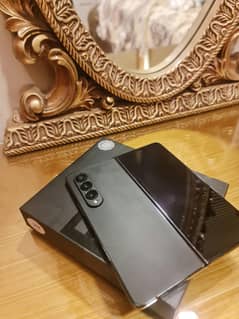 Samsung Galaxy Z Fold 4