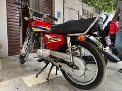 Honda 125 oll ok bike  hai