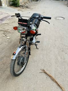 2 new tyer new chain set new oil change 2016 model press Zamorat Hn