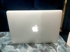 MacBook