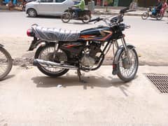 Cg125 2018 model sukker numbe . Whatsapp 03162124837