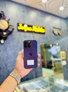 All Kind Of Iphone Available
