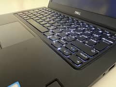 dell 5290 i5 8th gen 8GB ram NVM I 256 برآے فرخت