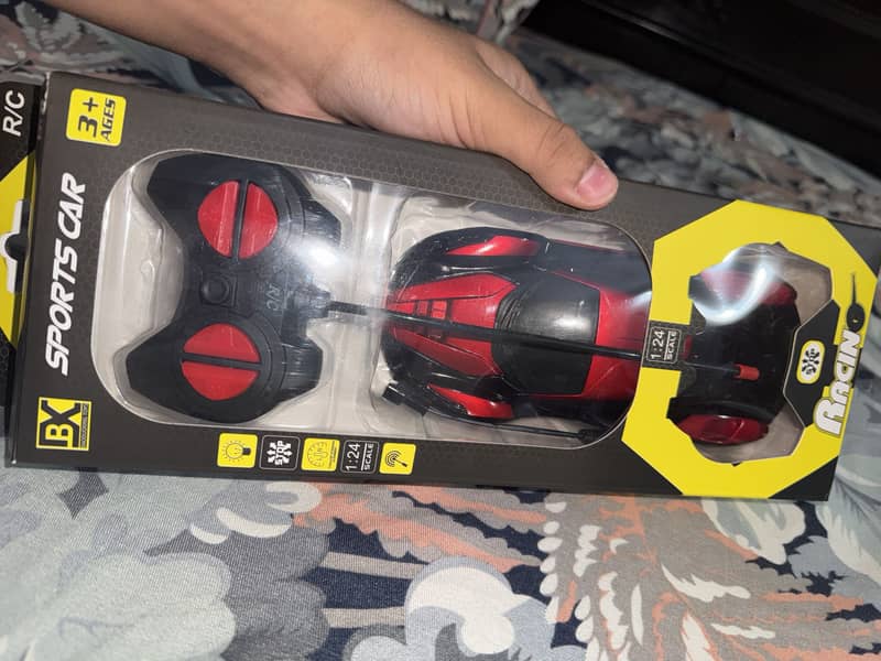 Ferarri New 10/10 condition remote control 0