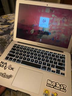 MACBOOK AIR 2015 4/128 Scratchless.