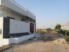 Good Location Near To Gate Near To Park