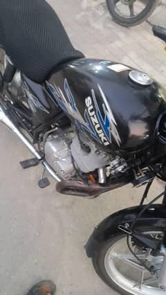 Suzuki GS 150 bike