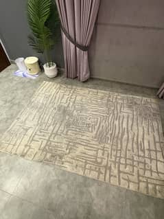 Grey rug