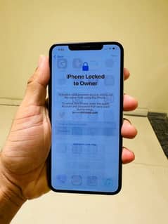 iPhone XS Max iCloud lock