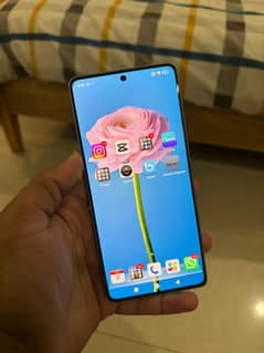63000 Redmi note 13 pro 12/512
