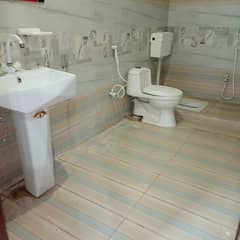 Canal road canal parak 20 Marla upper porstion for rent
