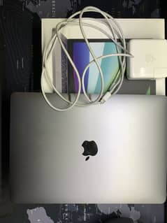 MacBook Pro M1 2020 8/256 Like New