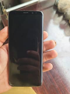 s8 plus hai 4 64 pta parof hai all ok hai