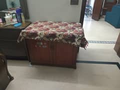 Large size iron stand is for sale with good space at bottom