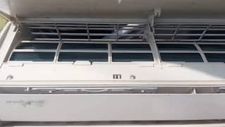 Dawlance 1.5 ton Ac totally genuine