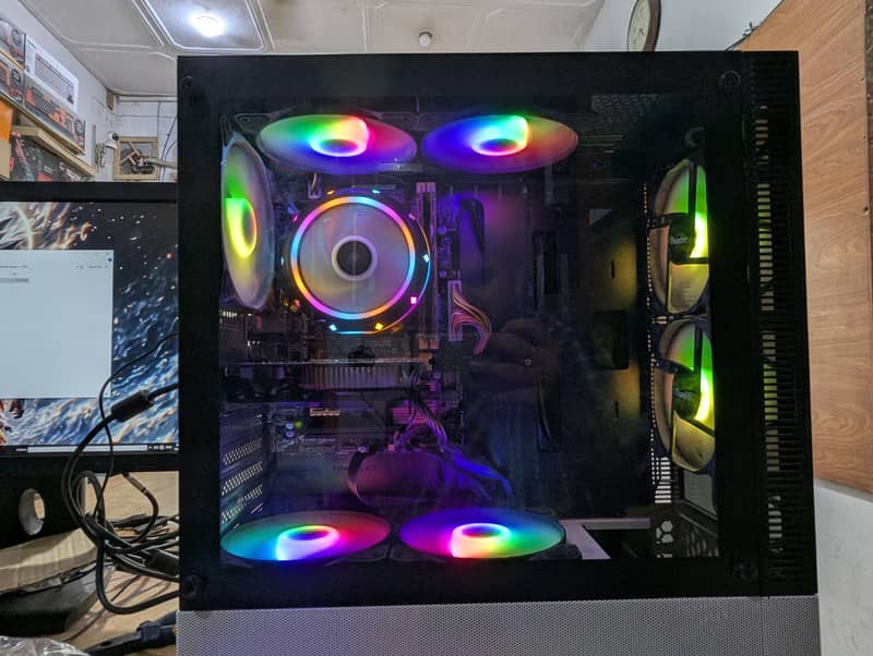 Gaming custom pc build, Branded pc system Computer, Graphics card 3