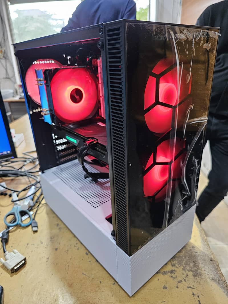 Gaming custom pc build, Branded pc system Computer, Graphics card 17