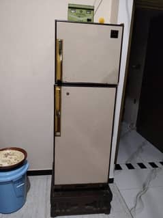Dawlance refrigerator