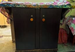 Iron Stand استری سٹینڈ
