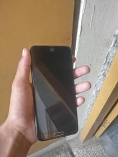 aquos r2 panel