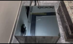 Deep Infinity Light table 2x2 x2 ft
