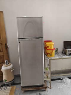 dawlance fridge
