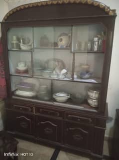 solid wood Showcase in good condition
