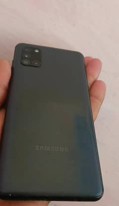 Samsung A 31  4  128