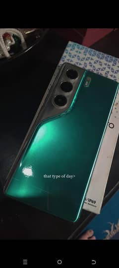 Tehno camon 40 pro