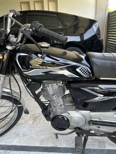 Honda 125 2025