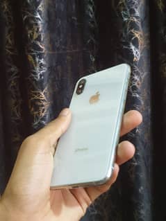 iPhone XS factory unlock