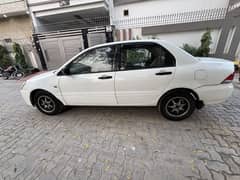 Mitsubishi lancer 1.3 GLX MANUAL