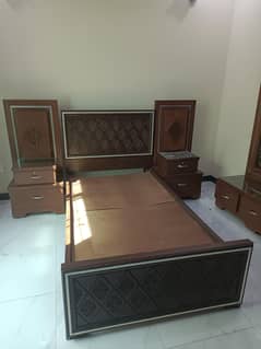 Bedroom set for urgent sale -Grate value!