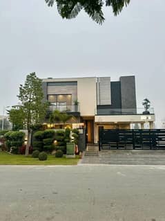 One Kanal Luxurious Modern House With Basement Available For Rent Near Raya Fairways