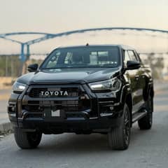 Toyota Revo 2.8 GR Sports
