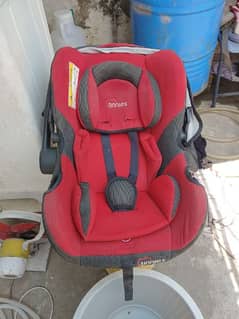 Tinnies car seat