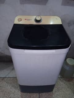 Like New Dawalance Dryer machine - spinner masheen