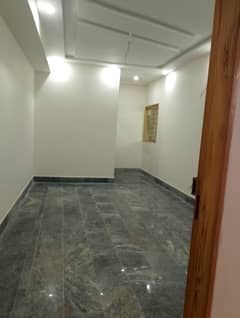 1 Bed Flat for Rent in Sunny Park Near UCP University for Bachelor (Student + Job holder)