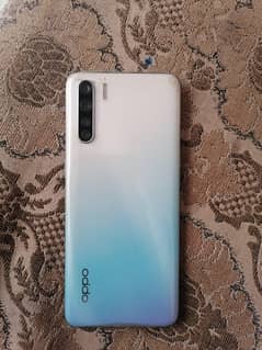 OPPO f15 8-128gb