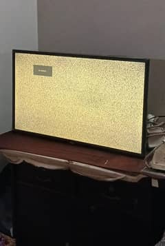TCL 32" LED FOR SALE