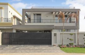 1 KANAL BRAND NEW LUXURY HOUSE IS AVAILABLE FOR SALE IN DHA PHASE 7