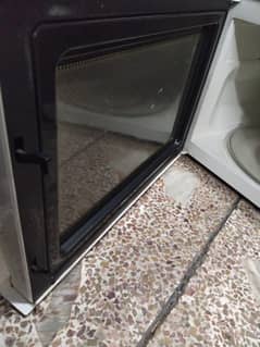 LG Microwave oven made in Korea Almost new Oven