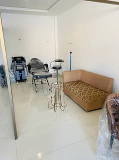 Aesthetic clinic equipment and clinic setup