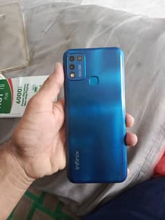 Infinix hot 10 play box
