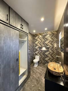 10 Marla House For Rent Upper Portion In L-Block Khayaban-e-Amin Society Lhr.