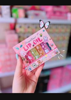 lip gloss