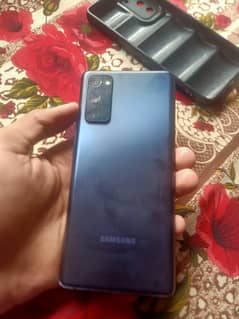 Exchange possible. . . . . samsung s20 fe